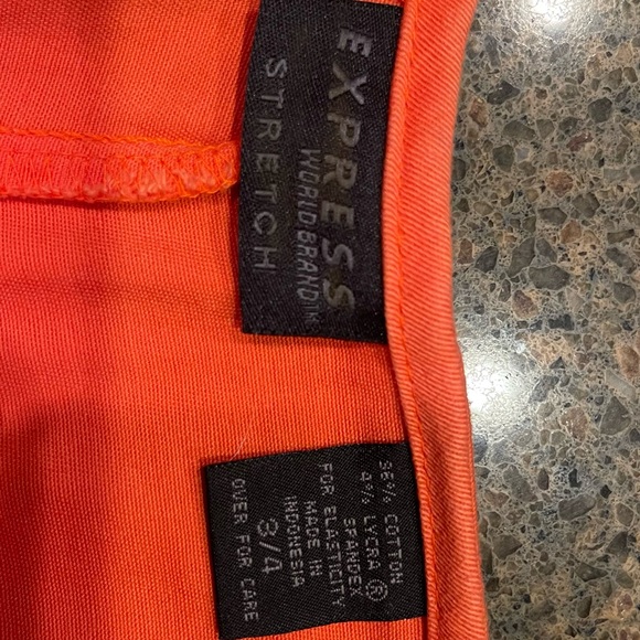 Bundle of shorts- brands Express, Gap & American Eagle. All excellent condition! - Picture 6 of 10